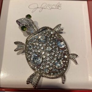 NWT Vintage Jaclyn Smith Rhinestone Turtle Brooch